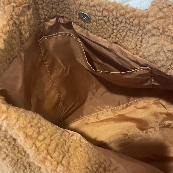 Victoria’s Secret PINK Brown Sherpa Teddy Tote - Picture 6 of 6